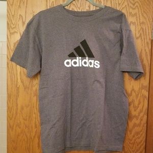 Adidas T- shirt Medium